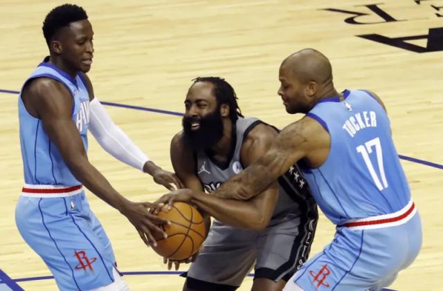 开云体育下载官网-火箭超市开张？奥拉迪波市场有限 塔克标价首轮签